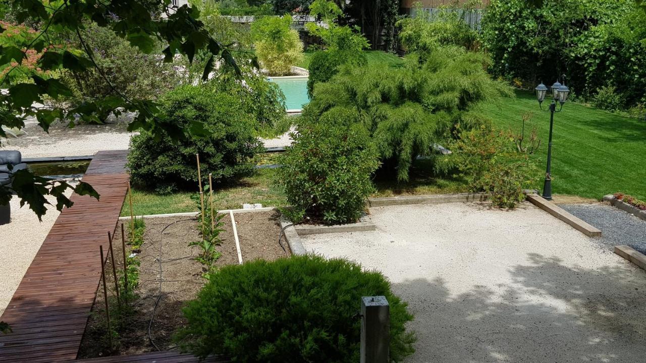 La Maison D Alys Cabannes Exteriör bild